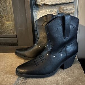 SO (Kohls) Women’s Cowboy Ankle Boots
